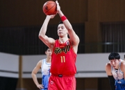 开云体育入口-安徽男篮迎来连胜，稳步前进