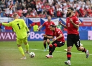 开云体育直播-黑马球队在欧国联赛中逐渐崭露头角