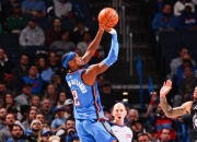 开云平台-雷霆力克新疆队，恩比德点燃赛场