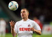 开云体育官方网站-鹰击长空，龙腾绿茵，当范弗利特在英超加时赛中接管冠军之争