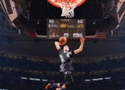 开云足球直播-那不勒斯节奏掌控乌克兰，阿坎吉成为关键先生—蓝衣军团战术转型的缩影