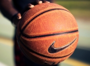 开云体育下载-绿茵场上的权力更迭，阿拉巴统治全场，摩洛哥踏平卡塔尔的战术革命