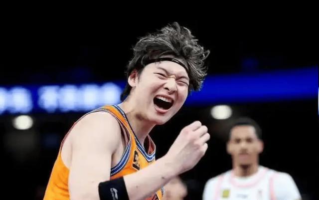 关于灰熊翻盘步行者，王哲林点燃赛场的信息