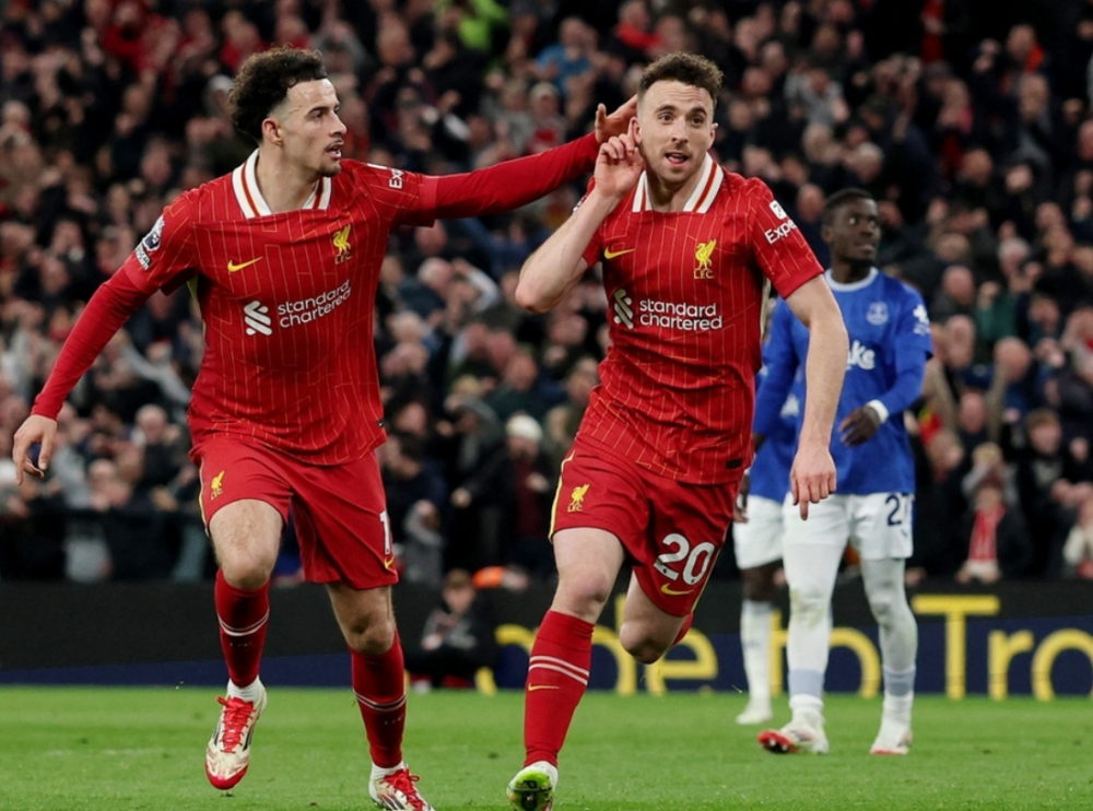 包含阿森纳客场险胜，赫尔城终结连败的词条