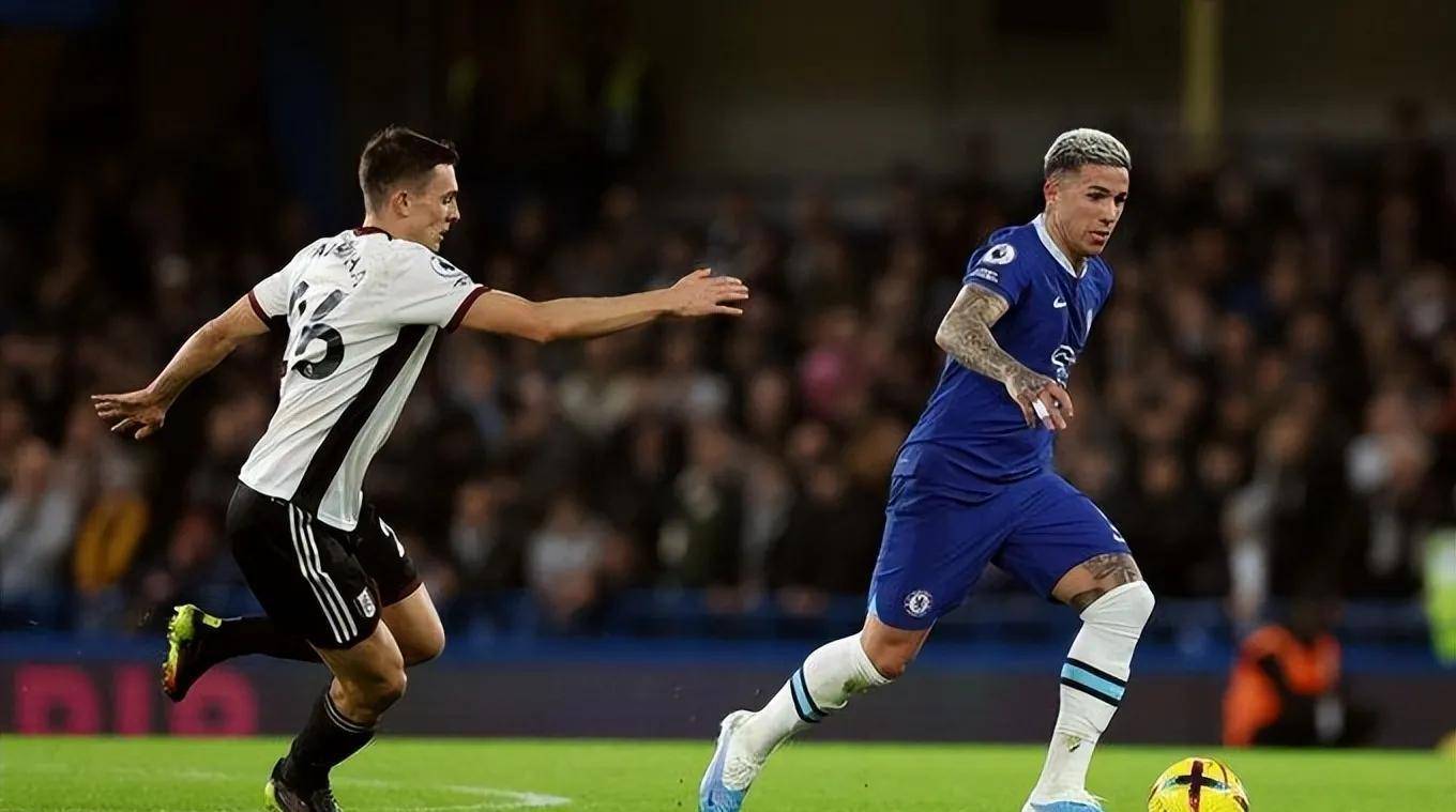 传球精准度逐步提升，比赛进程愈发悬疑刺激的简单介绍