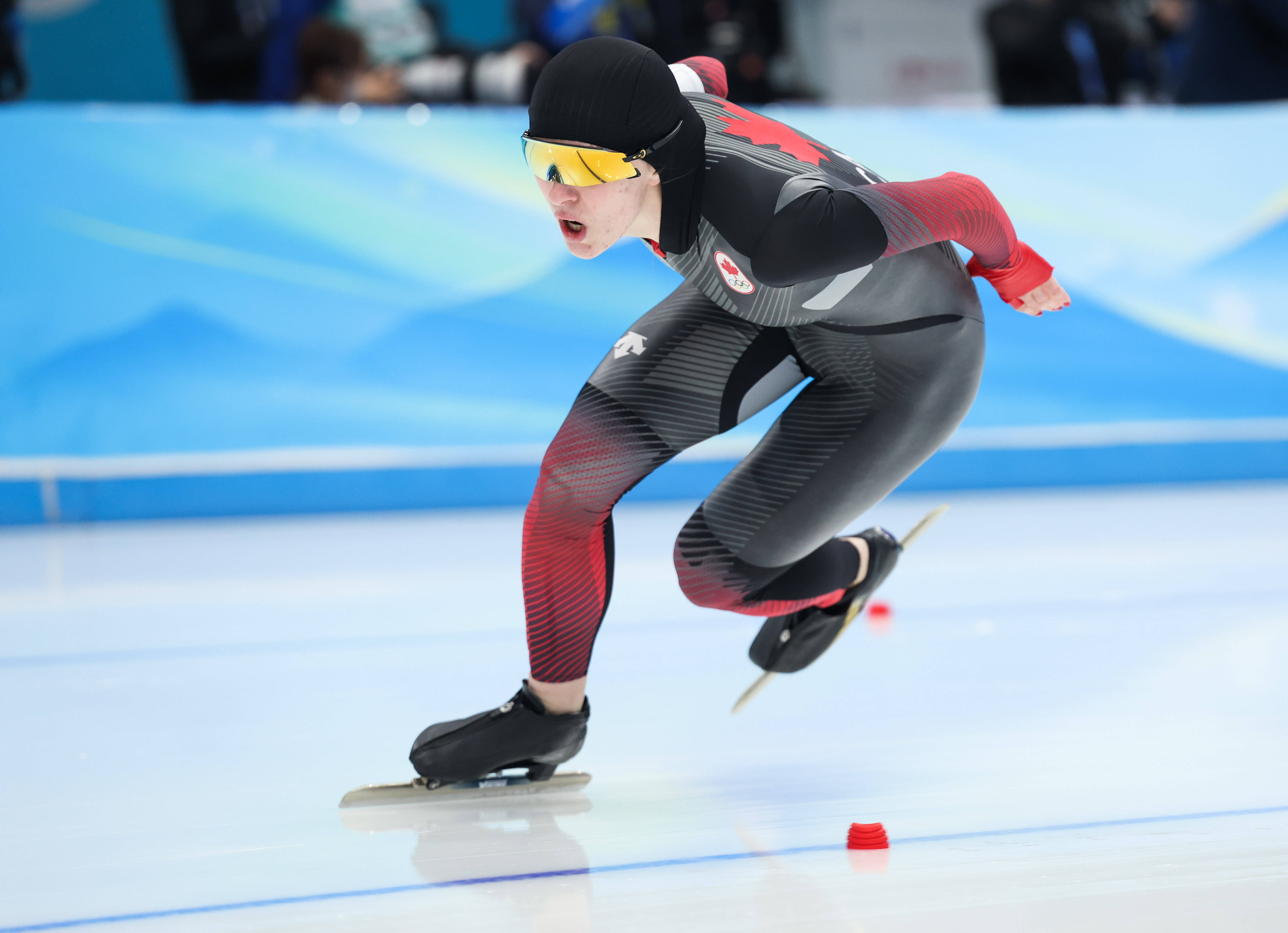 包含速度滑冰比赛选手倒地,感人瞬间的词条 包含速度滑冰比赛选手倒地,感人瞬间的词条