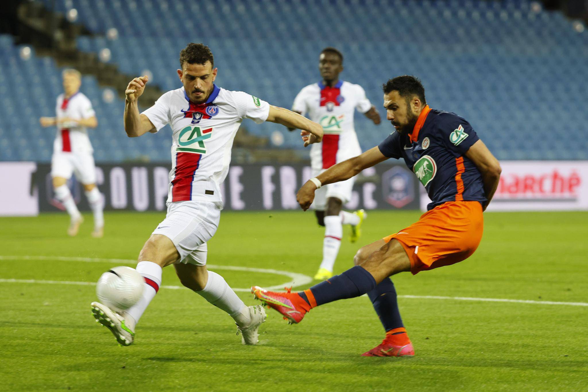 包含欧国联比赛波兰队狂胜对手，士气大涨的词条