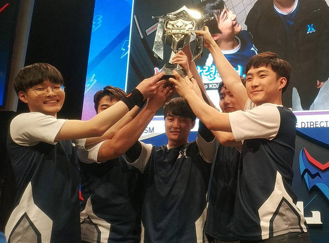 关于冠军杯最新比赛纪实，谁将笑到最后？的信息