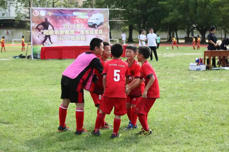 关于冠军杯最新比赛纪实，谁将笑到最后？的信息