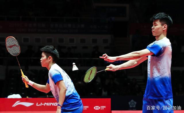 包含泰国队险胜马来西亚队，黄鸭组合点燃赛场的词条