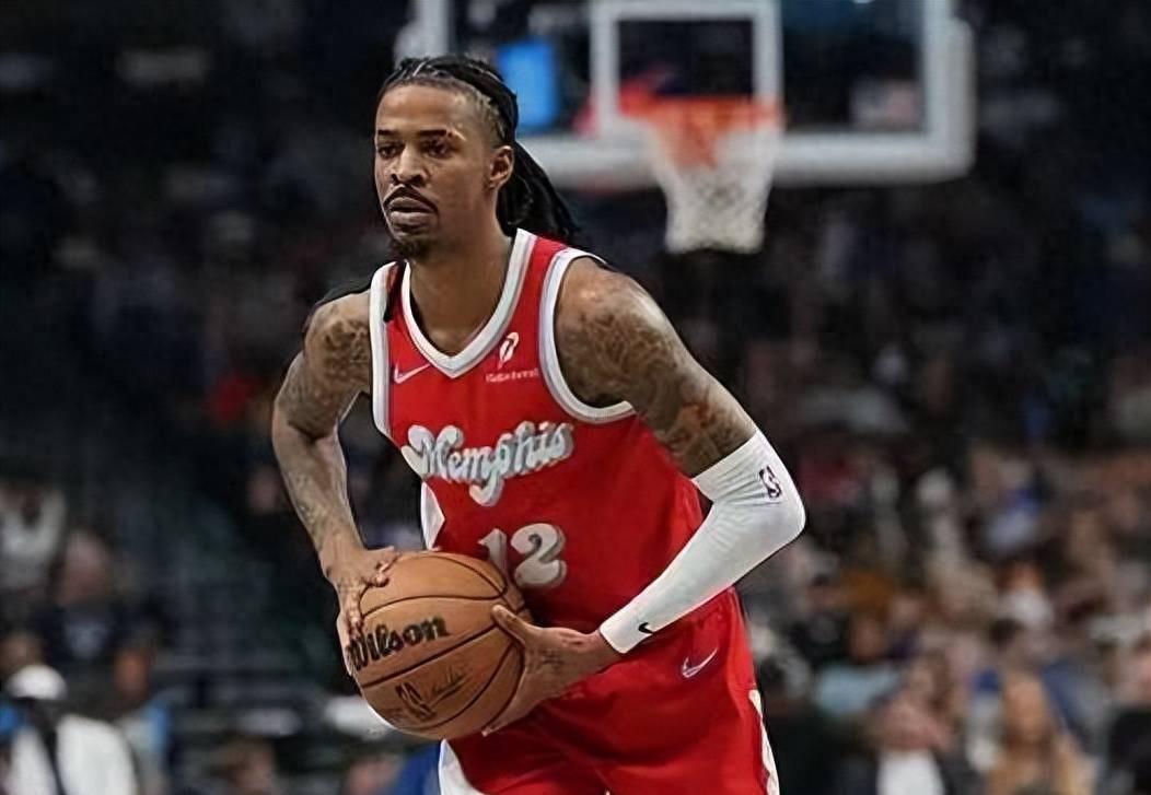 包含深圳队鏖战江苏队，莫兰特状态火热的词条