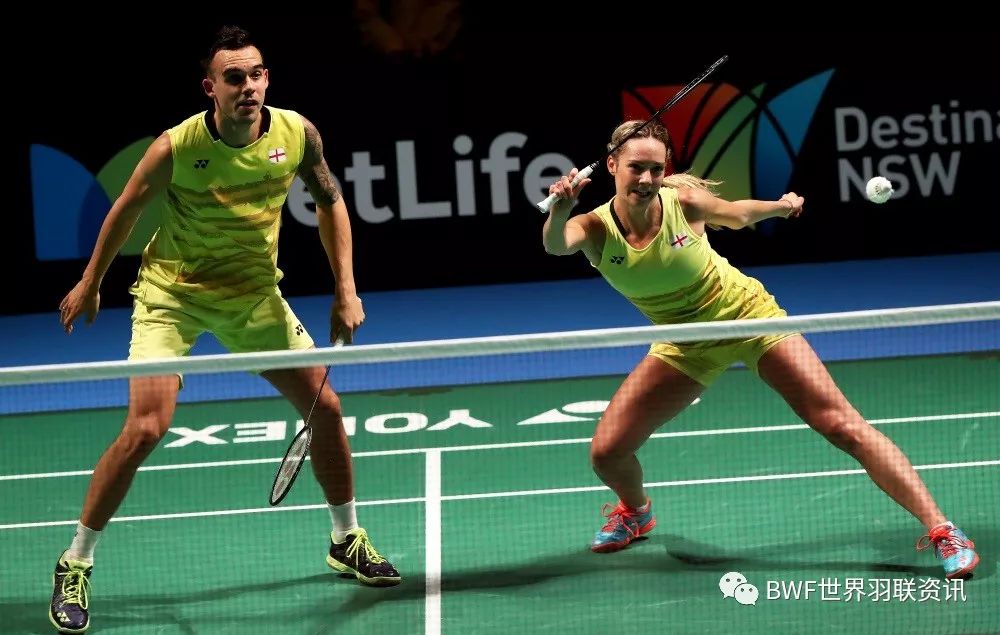 日本羽毛球队绝地反击韩国羽毛球队，谌龙爆发神勇的简单介绍