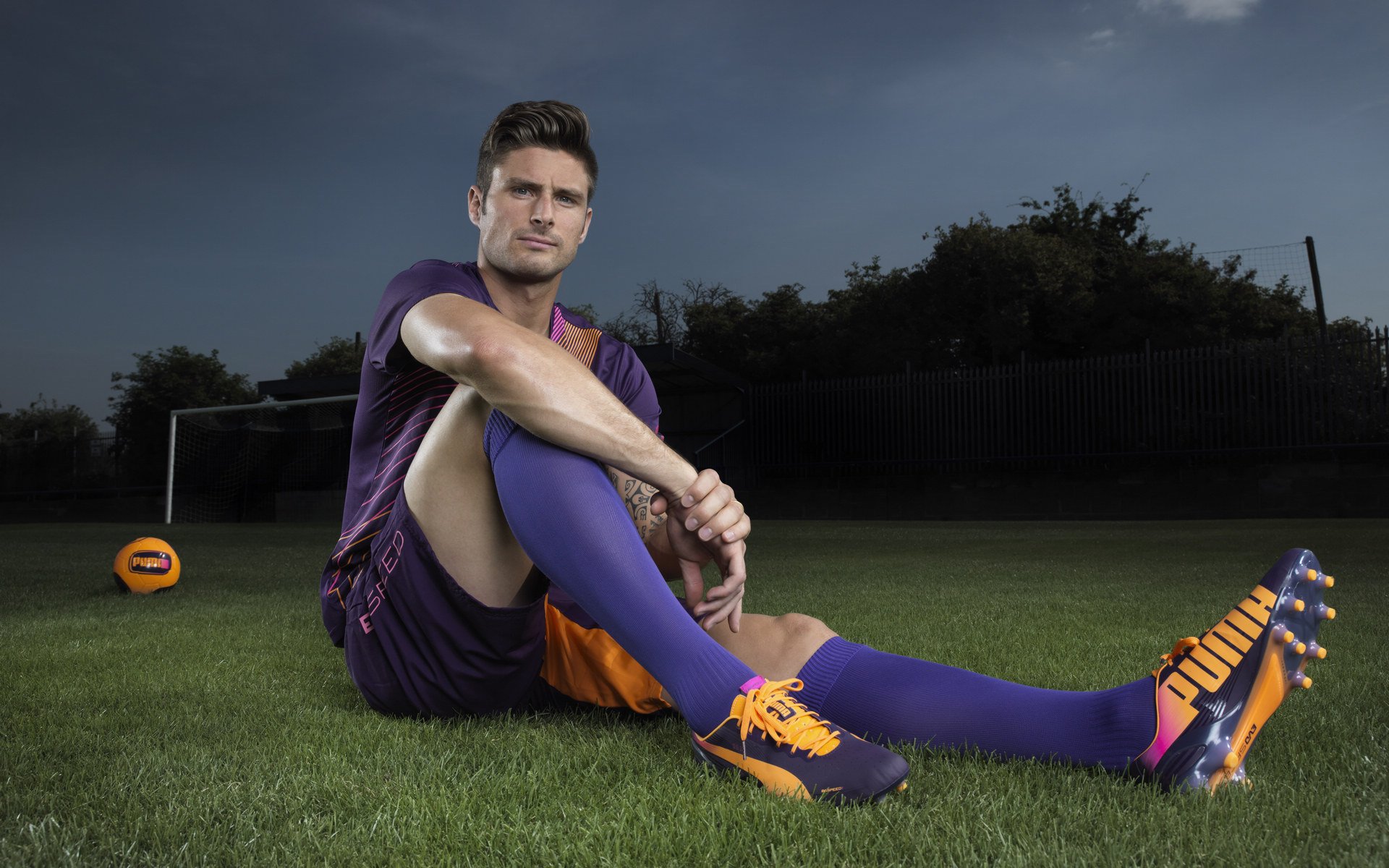 萨内一锤定音，利物浦稳如磐石击退塞维利亚